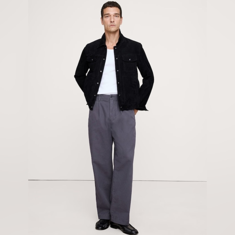 BANANA REPUBLIC LOOSE PLEATED CHINO